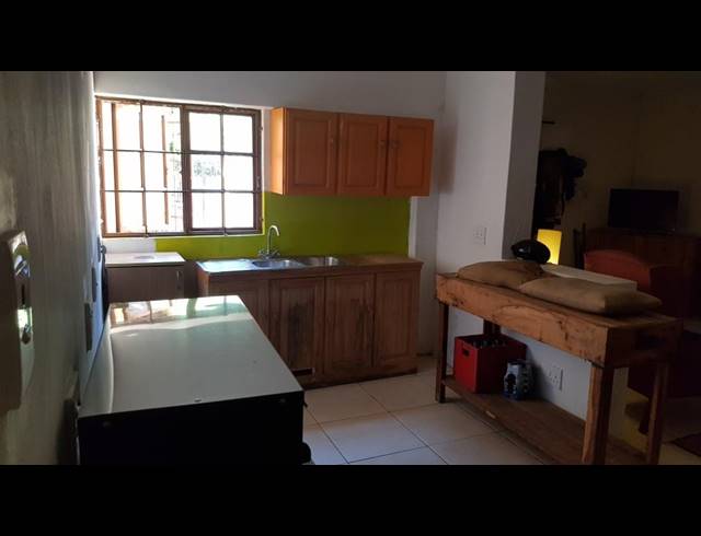 1M² BED & BREAKFAST FOR SALE IN WATERFALL
